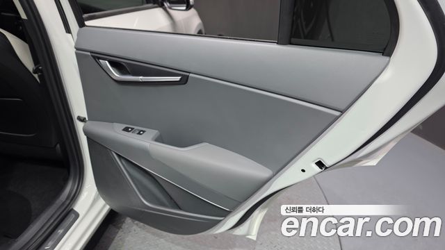 Kia Niro 2025 — photo 15
