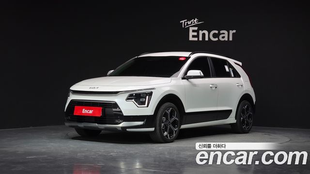 Kia Niro 2025 — photo 1