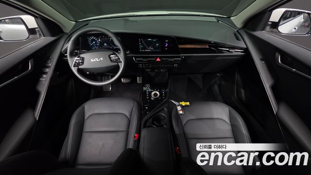 Kia Niro 2025 — photo 10
