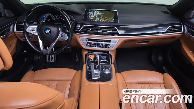 BMW 7-Series 2018 — photo 7