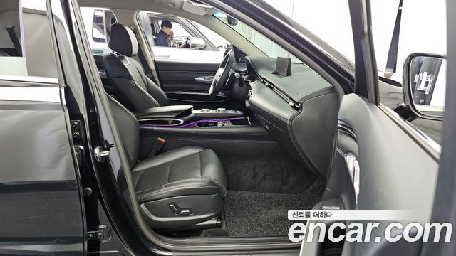 Genesis GV70 2021 — photo 17