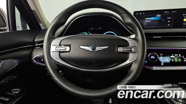 Genesis GV70 2021 — photo 19
