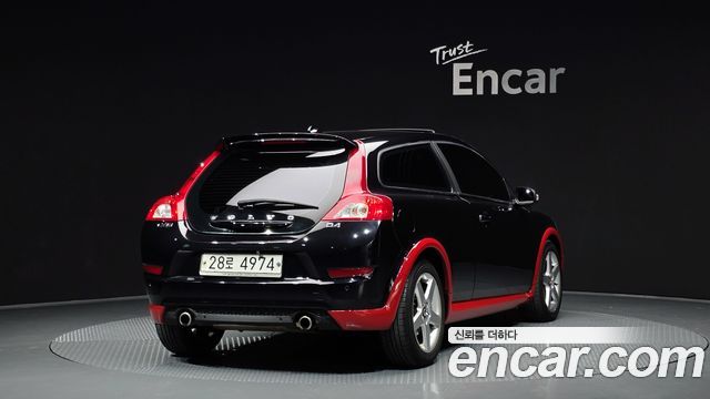 Volvo C30 2011 — photo 2