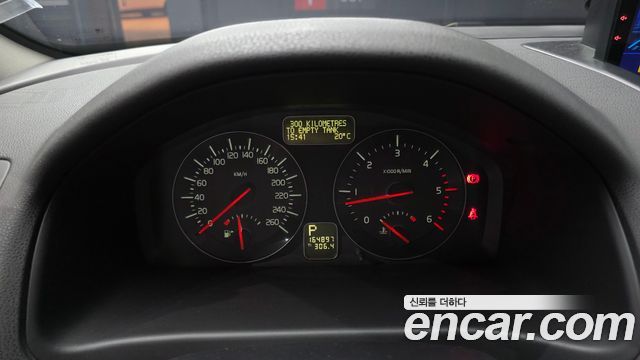 Volvo C30 2011 — photo 8