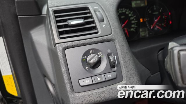 Volvo C30 2011 — photo 16