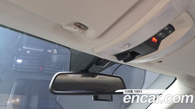 Volvo C30 2011 — photo 18