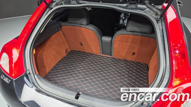Volvo C30 2011 — photo 20