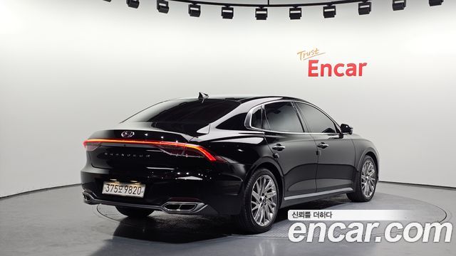 Hyundai Grandeur 2021 — photo 2