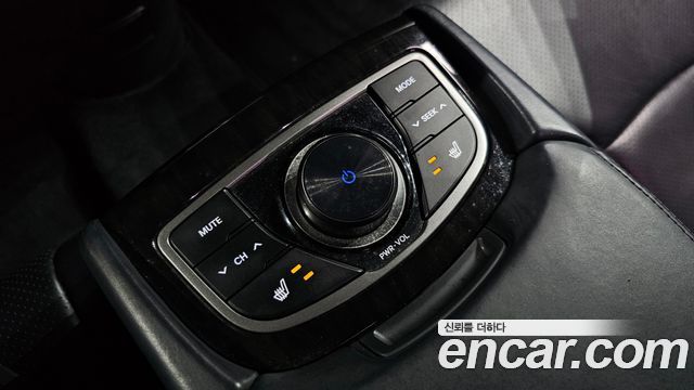 Hyundai Grandeur 2011 — photo 16