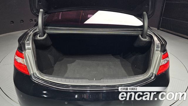 Hyundai Grandeur 2011 — photo 17