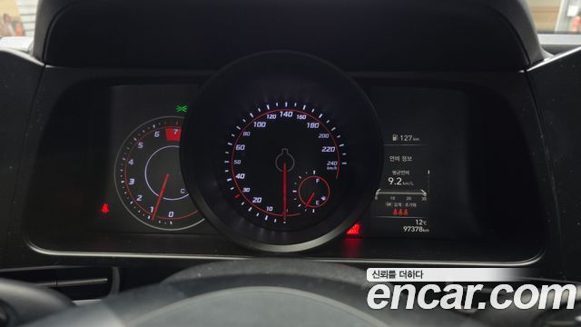 Hyundai AVANTE 2021 — photo 11
