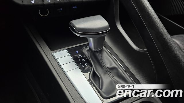 Hyundai AVANTE 2021 — photo 12