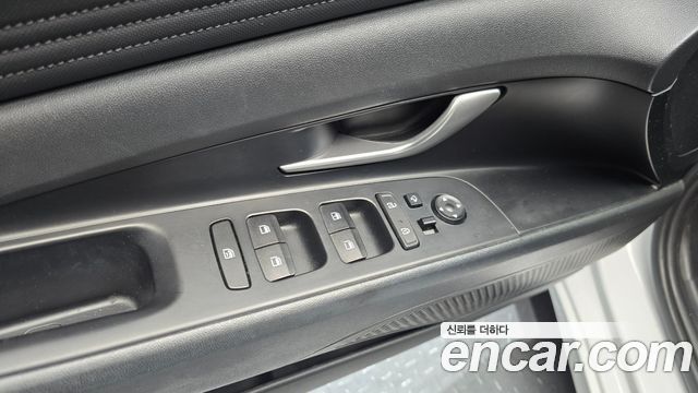 Hyundai AVANTE 2021 — photo 20