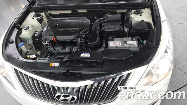 Hyundai Grandeur 2017 — photo 6