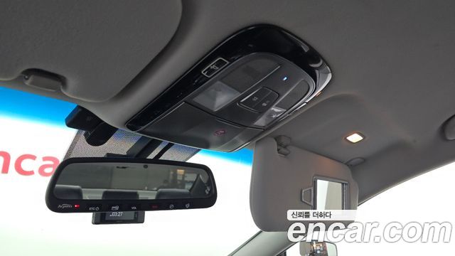Hyundai Grandeur 2017 — photo 18