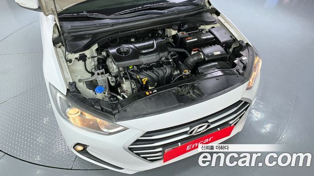 Hyundai AVANTE 2018 — photo 6