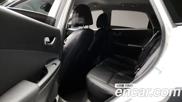 Hyundai Kona 2019 — photo 12