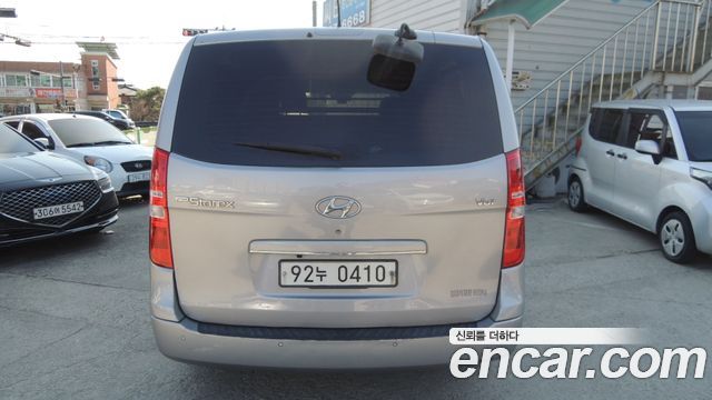Hyundai Starex 2018 — photo 5