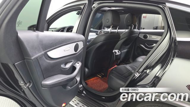 Mercedes-Benz GLC-Class 2017 — photo 16