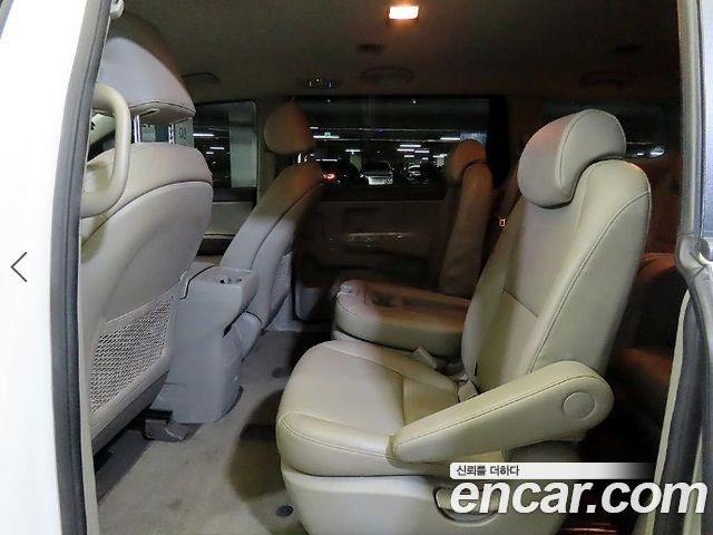 Kia Canival 2017 — photo 7