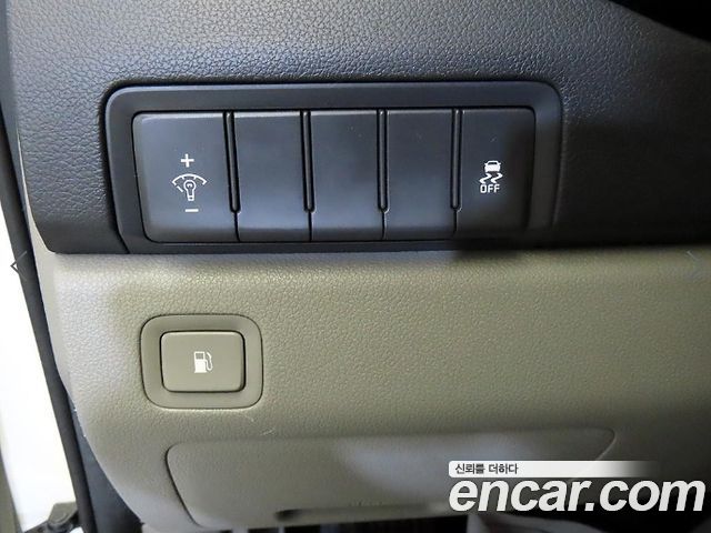 Kia Canival 2017 — photo 15