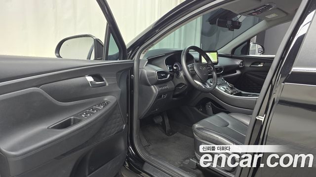Hyundai Santafe 2022 — photo 13