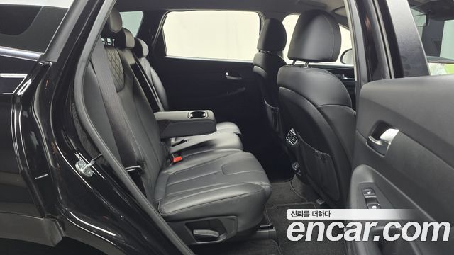 Hyundai Santafe 2022 — photo 18
