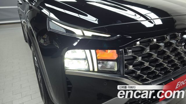 Hyundai Santafe 2022 — photo 8