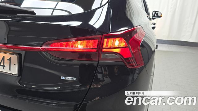Hyundai Santafe 2022 — photo 9