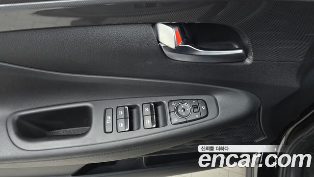 Hyundai Santafe 2022 — photo 28
