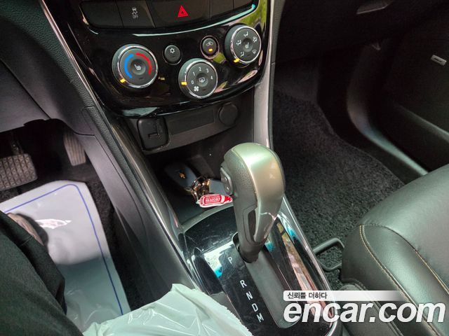Chevrolet Korea Trax 2017 — photo 12