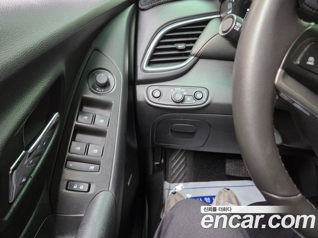 Chevrolet Korea Trax 2017 — photo 13