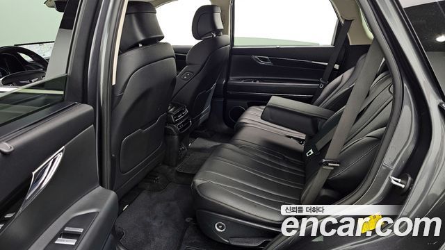 Genesis GV80 2020 — photo 18