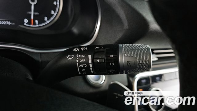 Genesis GV80 2020 — photo 32