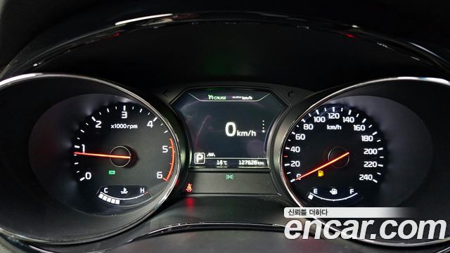 Kia Canival 2018 — photo 11