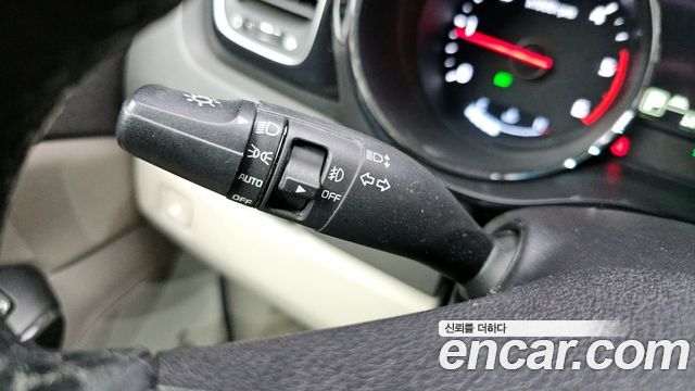 Kia Canival 2018 — photo 30