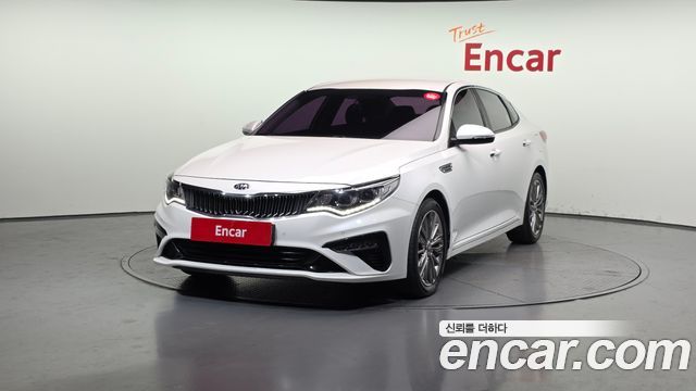 Kia K5 2019 — photo 1