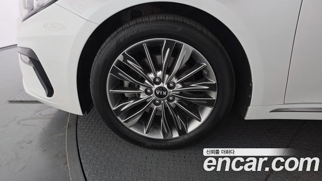 Kia K5 2019 — photo 5