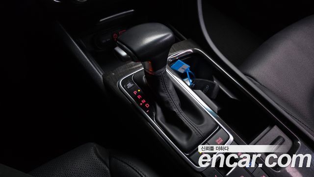 Kia K5 2019 — photo 12