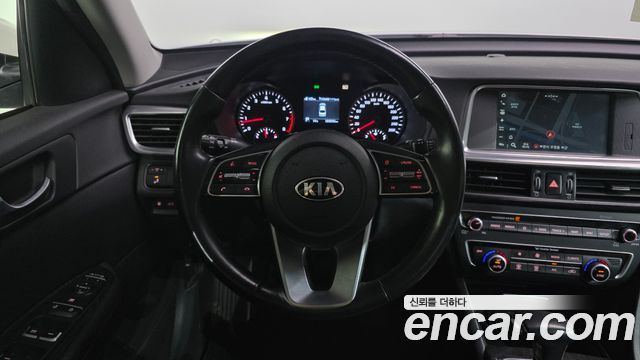 Kia K5 2019 — photo 20