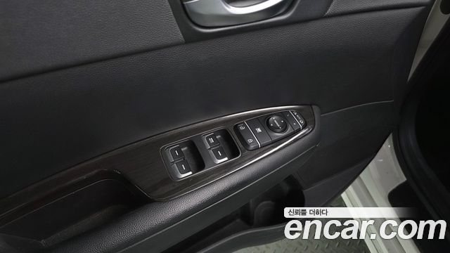 Kia K5 2019 — photo 26
