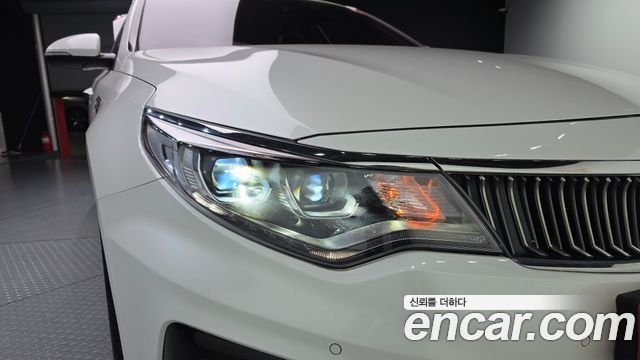 Kia K5 2019 — photo 8