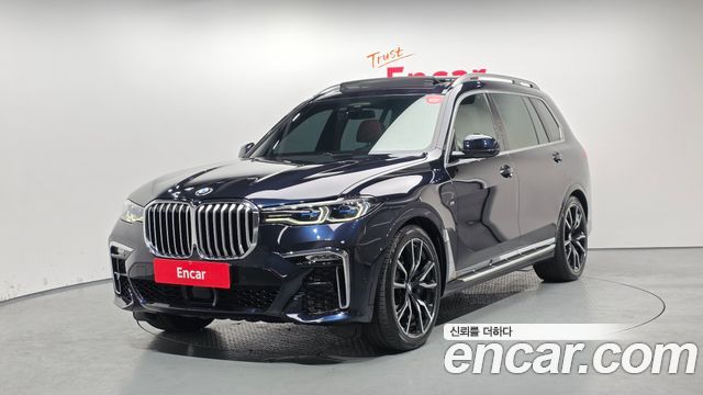 BMW X7 2021 — photo 1