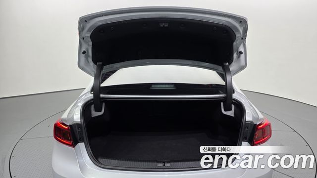 Renault Korea SM6 2016 — photo 26