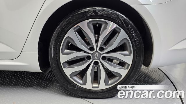 Renault Korea SM6 2016 — photo 7