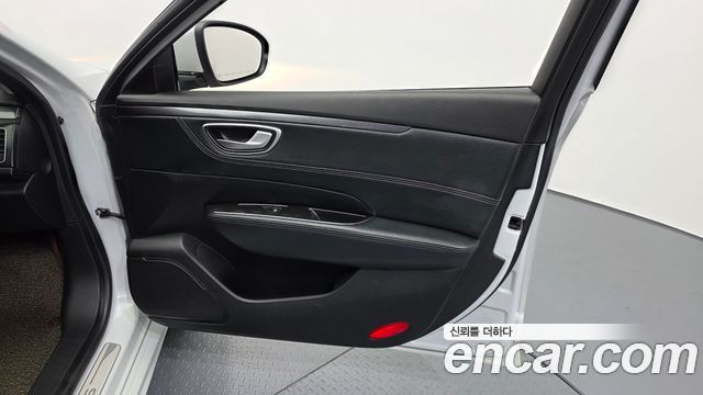 Renault Korea SM6 2016 — photo 14