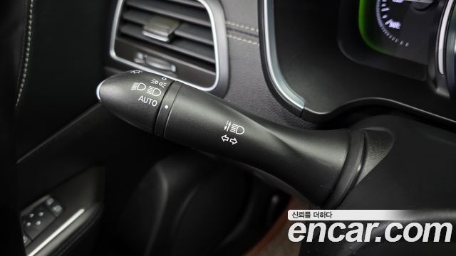 Renault Korea SM6 2016 — photo 28