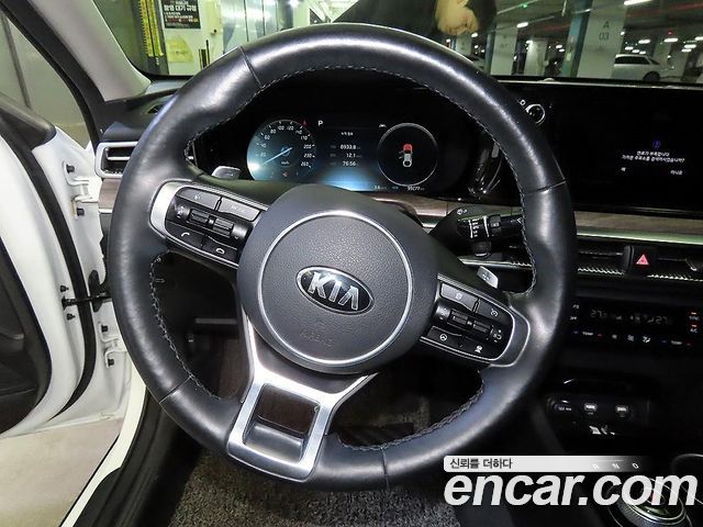 Kia K5 2020 — photo 8