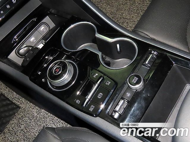Kia K5 2020 — photo 12