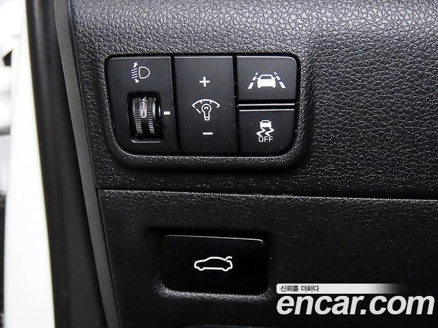 Kia K5 2020 — photo 15